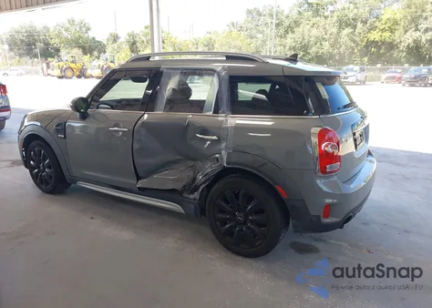 2019 Mini Countryman Cooper из США, поврежденный, VIN WMZYV5C5XK3F57530